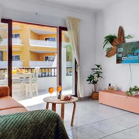 Lejlighed 7 Min L Pool L Wifi L Sunbeds L Kid Friendly